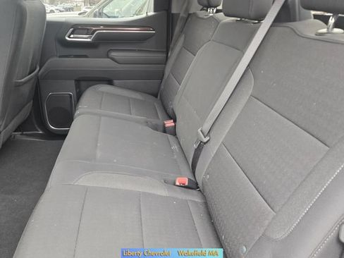 Used 2025 Chevrolet Silverado 1500 LT AWD/4WD image 12