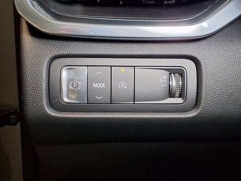 New 2026 GMC Acadia Elevation FWD image 16