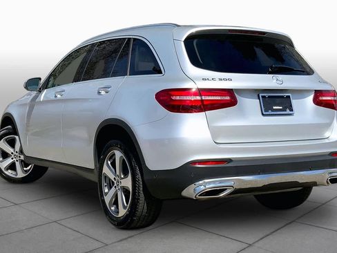 Used 2019 Mercedes-Benz GLC 300 4MATIC image 12