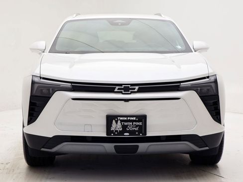 Used 2024 Chevrolet Blazer EV LT image 4
