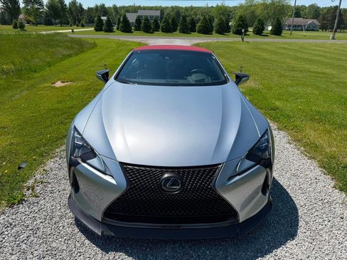 Used 2022 Lexus LC 500 Convert w/ Accessory Package RWD image 2