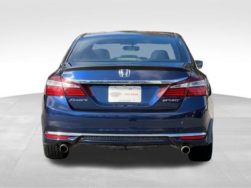 Used 2016 Honda Accord Sport image 4