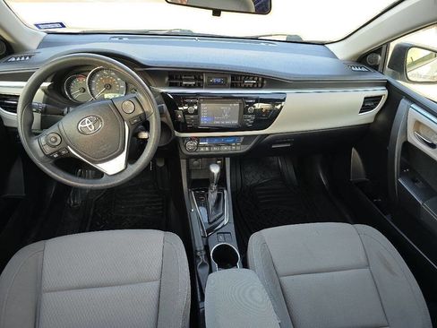 Used 2016 Toyota Corolla LE image 30