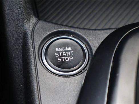 Used 2025 Kia K4 LXS image 15