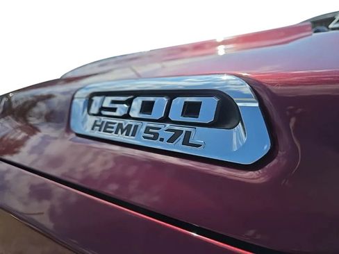 Used 2020 RAM 1500 Big Horn AWD/4WD image 10