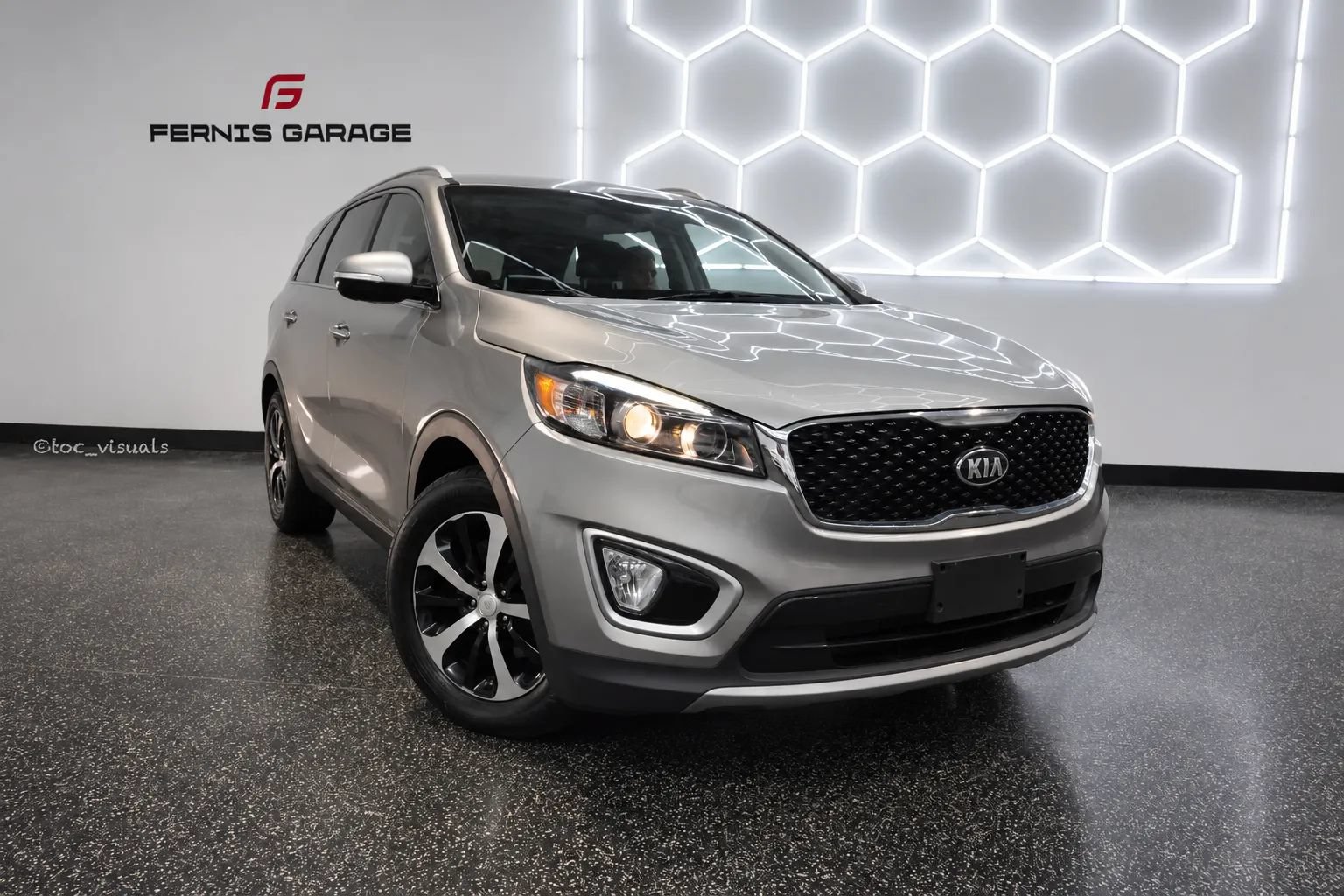 Used 2018 Kia Sorento EX AWD/4WD image 1