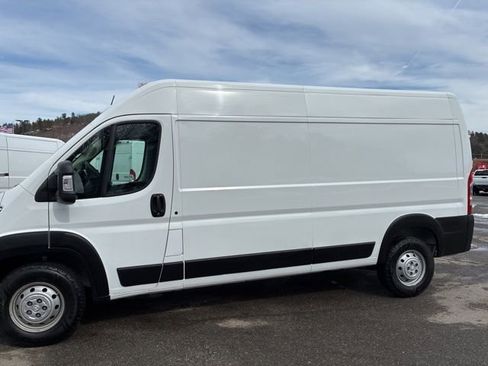 Used 2023 RAM ProMaster 2500 FWD image 5