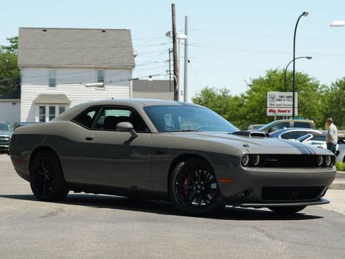 Used 2023 Dodge Challenger R/T Scat Pack w/ Plus Package RWD image 27