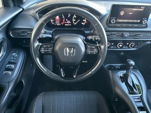 Used 2023 Honda HR-V Sport image 14