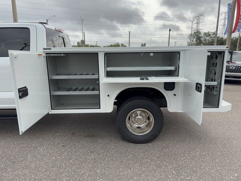 New 2026 Ford F350 XL w/ XL Chrome Package image 10