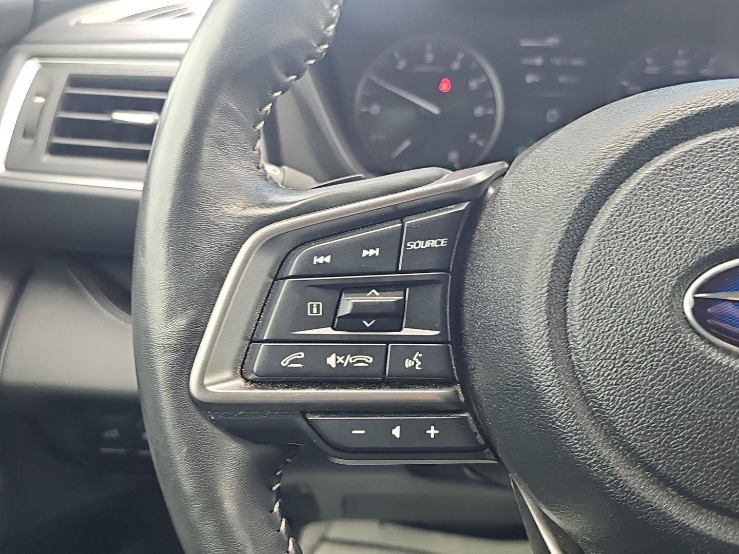 Used 2024 Subaru Ascent Touring AWD/4WD image 17