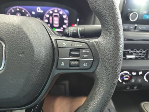 Used 2023 Honda Accord EX image 19