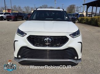 Used 2024 Toyota Highlander XSE video 2