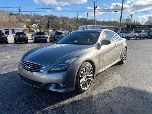 Used 2012 INFINITI G37 Journey w/ Premium Pkg image 4