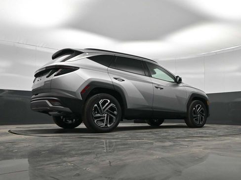 New 2026 Hyundai Tucson Limited image 38