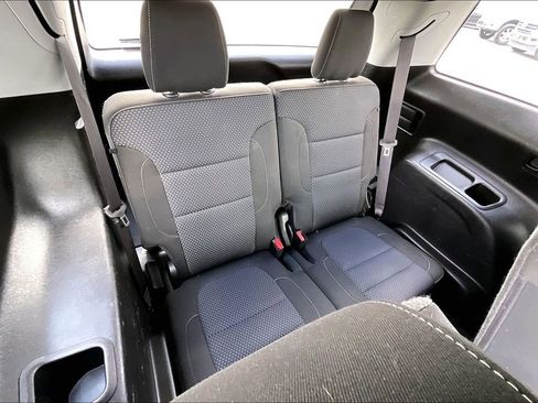 Used 2020 GMC Acadia SLE w/ Driver Convenience Package image 37