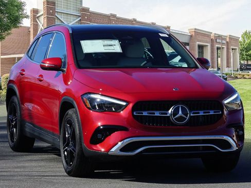 New 2026 Mercedes-Benz GLA 250 image 3