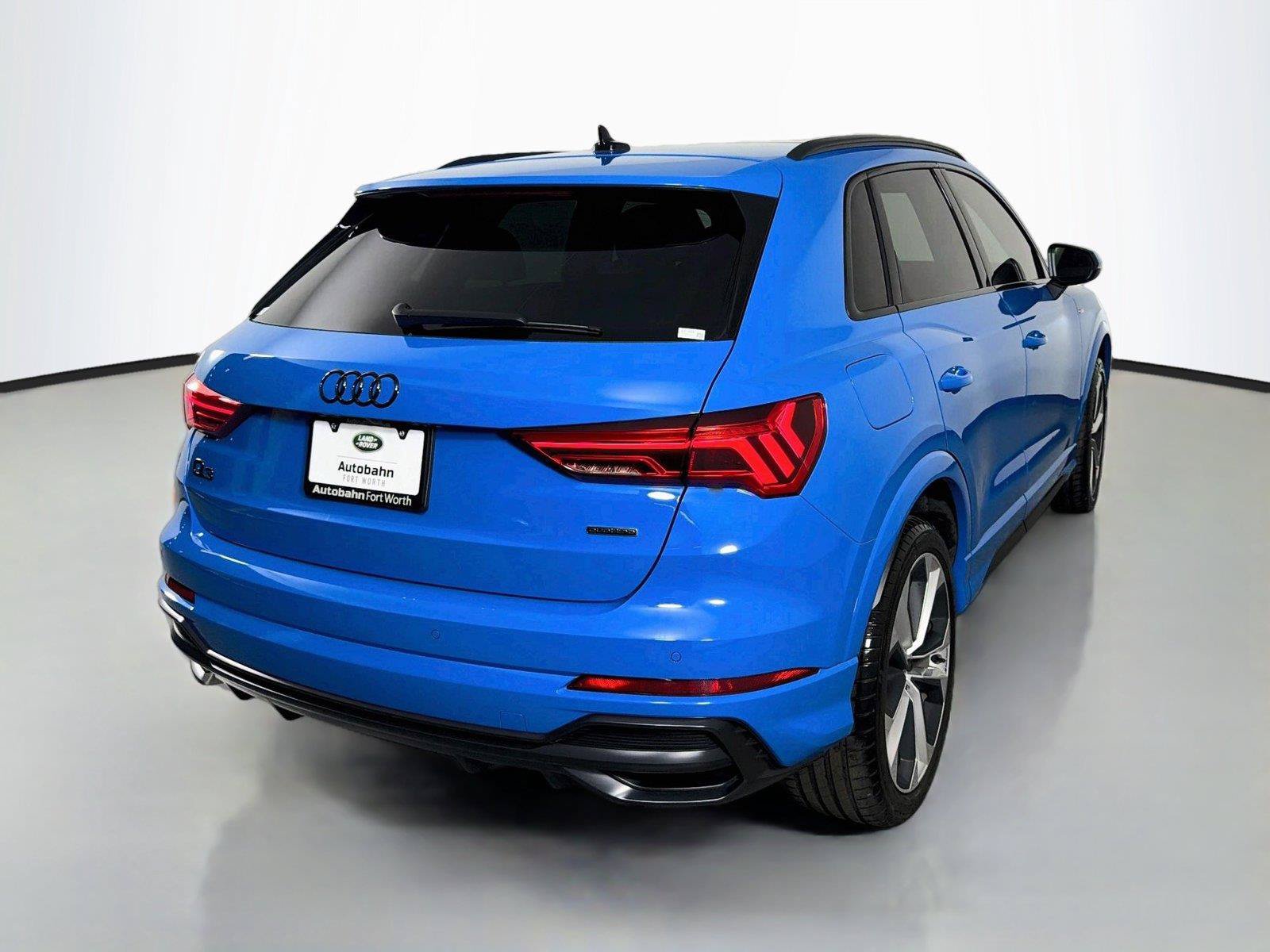 Used 2022 Audi Q3 2.0T Premium Plus AWD/4WD image 5