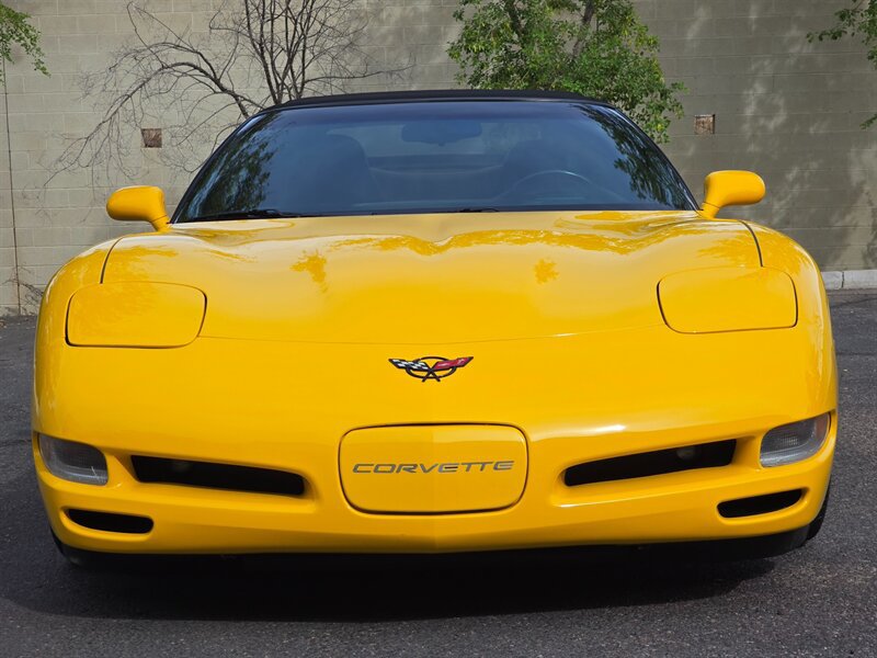 Used 2000 Chevrolet Corvette Convertible w/ Memory Pkg RWD image 6