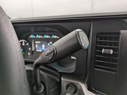 New 2025 Ford F550 4x4 Regular Cab Super Duty image 11