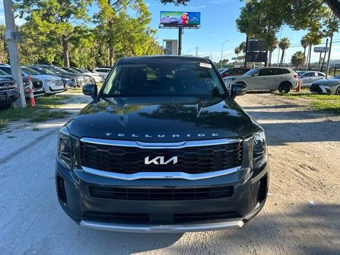 Used 2022 Kia Telluride LX FWD image 15