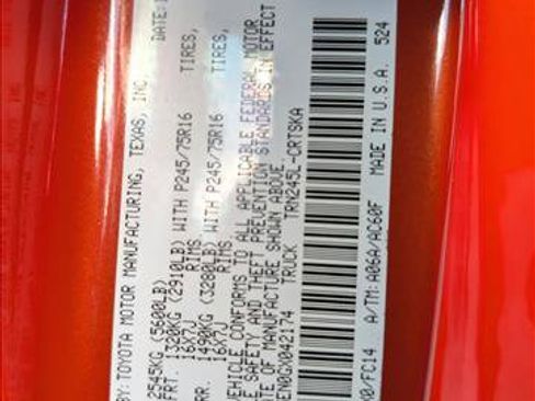 Used 2016 Toyota Tacoma SR5 image 24