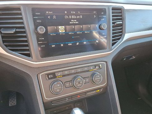 Used 2021 Volkswagen Atlas SE w/ Panoramic Sunroof Package image 13