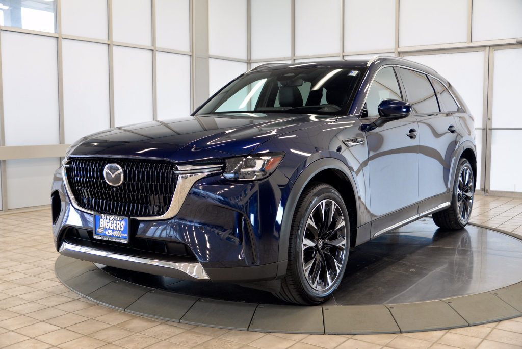Certified 2024 MAZDA CX-90 Plug-In Hybrid w/ Premium Plus AWD/4WD image 4