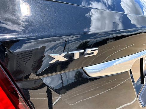 Used 2022 Cadillac XT5 Luxury FWD image 28
