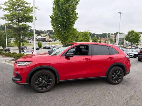 Used 2024 Honda HR-V Sport image 4
