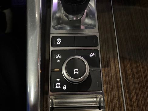 Used 2019 Land Rover Range Rover Sport HSE image 43