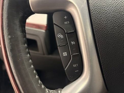 Used 2011 Cadillac Escalade EXT Luxury AWD/4WD image 15