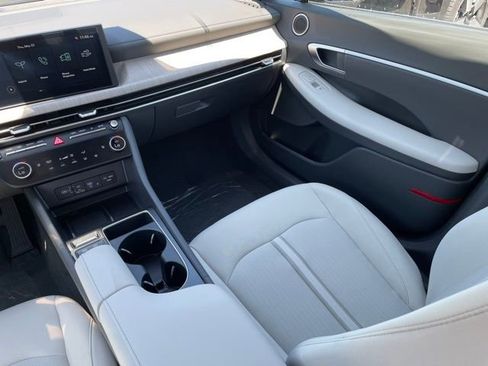 New 2025 Hyundai Sonata SEL image 21