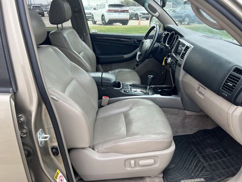 Used 2006 Toyota 4Runner Limited image 28