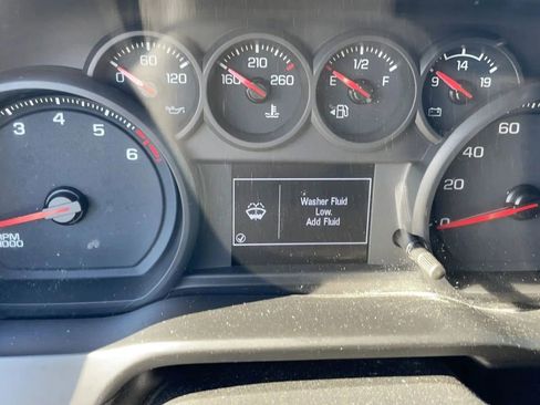 Used 2022 Chevrolet Silverado 2500 W/T w/ WT Convenience Package AWD/4WD image 9