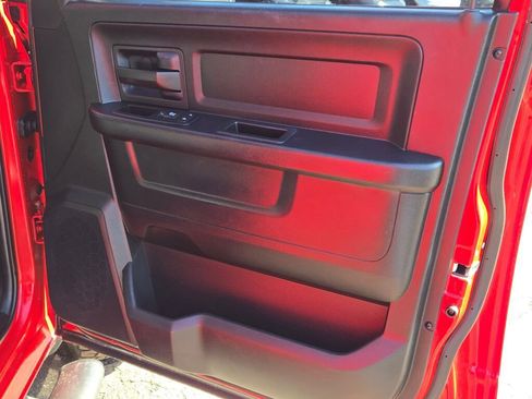 Used 2014 RAM 1500 Express image 7