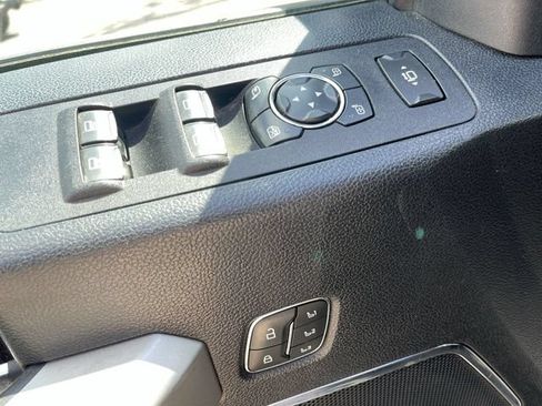 Used 2020 Ford F350 Lariat w/ Lariat Ultimate Package AWD/4WD image 13