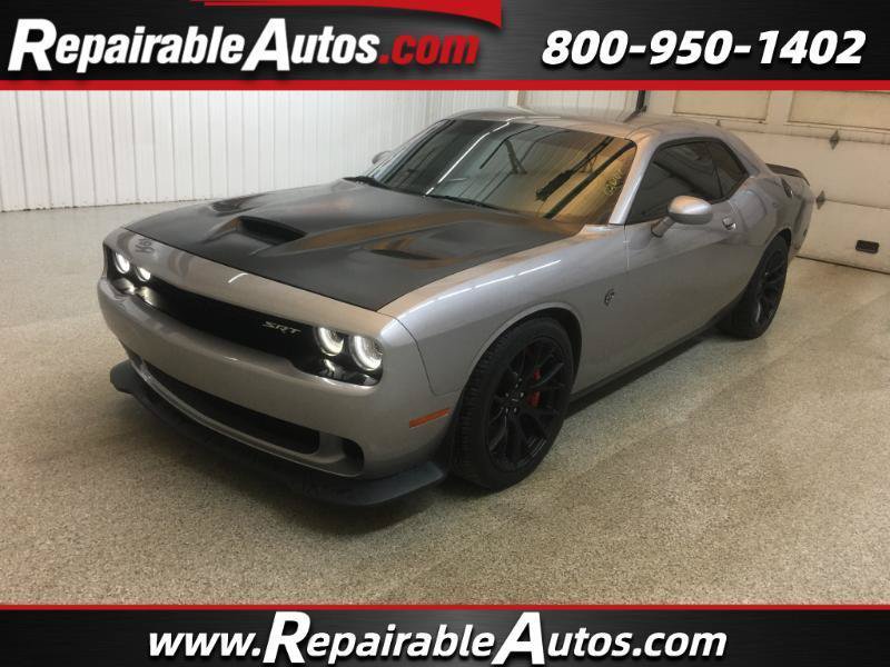 Used 2016 Dodge Challenger SRT Hellcat RWD image 1