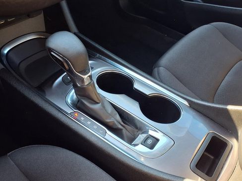 Used 2024 Chevrolet Malibu LT image 21