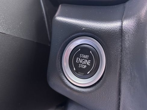 Used 2022 Chevrolet Tahoe LS image 4