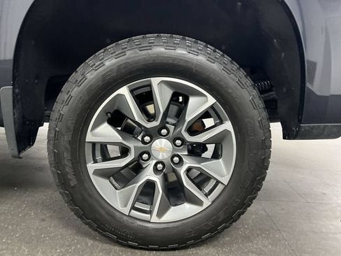 Certified 2024 Chevrolet Silverado 1500 LT AWD/4WD image 32