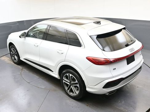 Used 2025 Audi Q5 Premium Plus w/ Premium Plus image 46