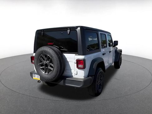 Used 2025 Jeep Wrangler Sport S image 13