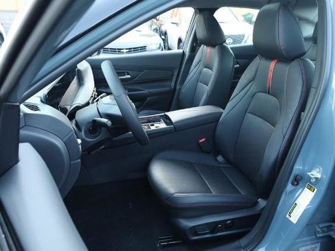 New 2026 Nissan Sentra SR FWD image 8
