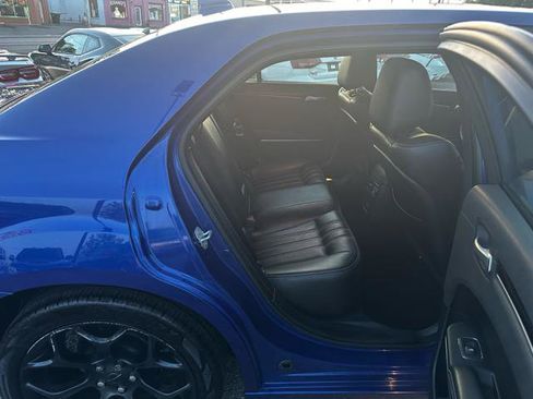 Used 2019 Chrysler 300 S image 14