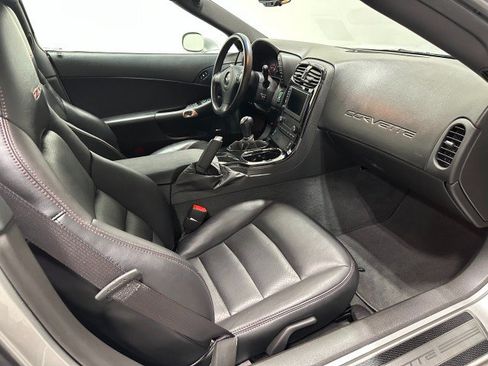 Used 2008 Chevrolet Corvette Z06 w/ Preferred Equipment Group RWD image 21