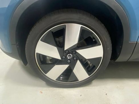 Used 2023 Volvo C40 P8 Recharge Ultimate AWD/4WD image 5