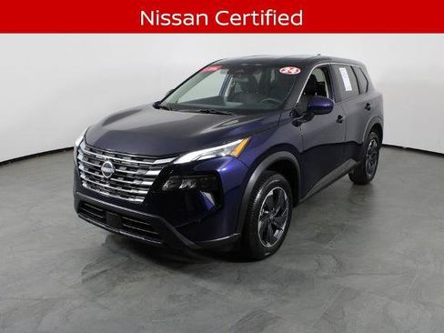 Certified 2024 Nissan Rogue SV FWD image 2