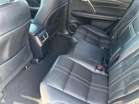 Used 2018 Lexus RX 350L FWD image 14