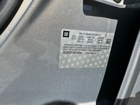 Used 2017 Chevrolet Malibu LT w/ Driver Confidence Package image 26